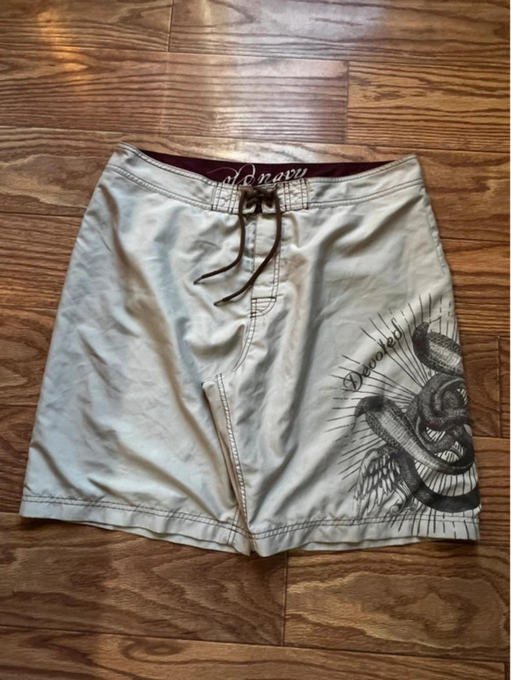 vintage old navy grunge surf style y2k board shorts